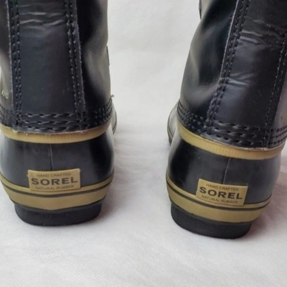 Sorel black waterproof snow boots
